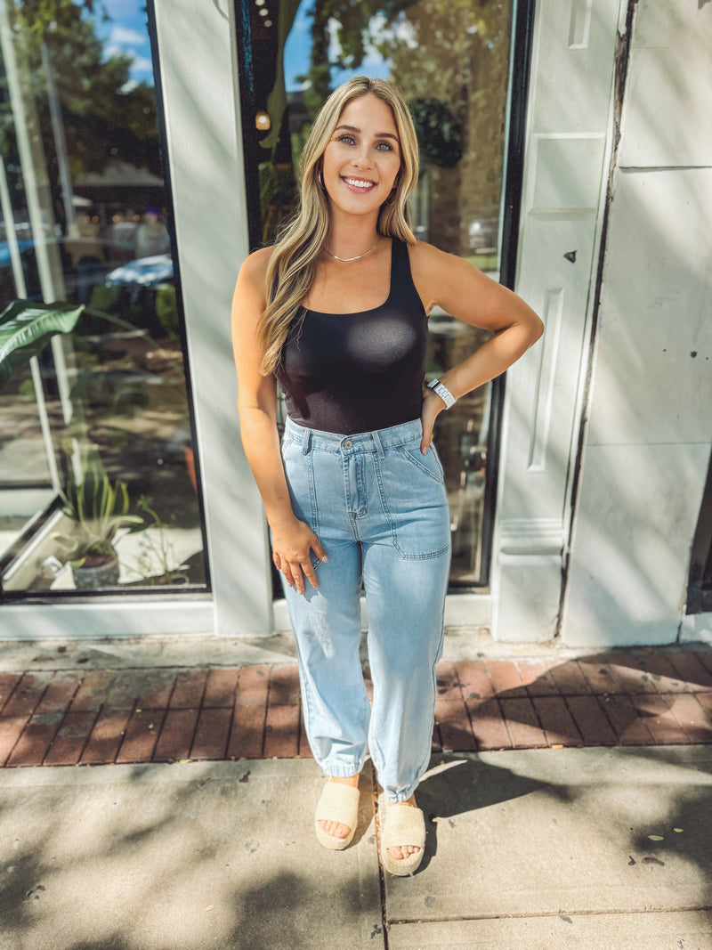 Round neck bodysuit - black