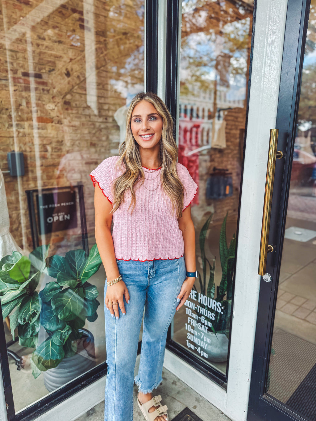 Scalloped knit top