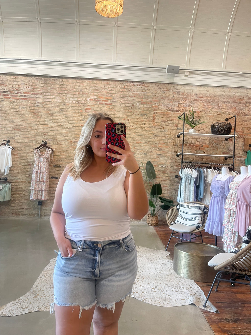 Scoop neck tank - off white