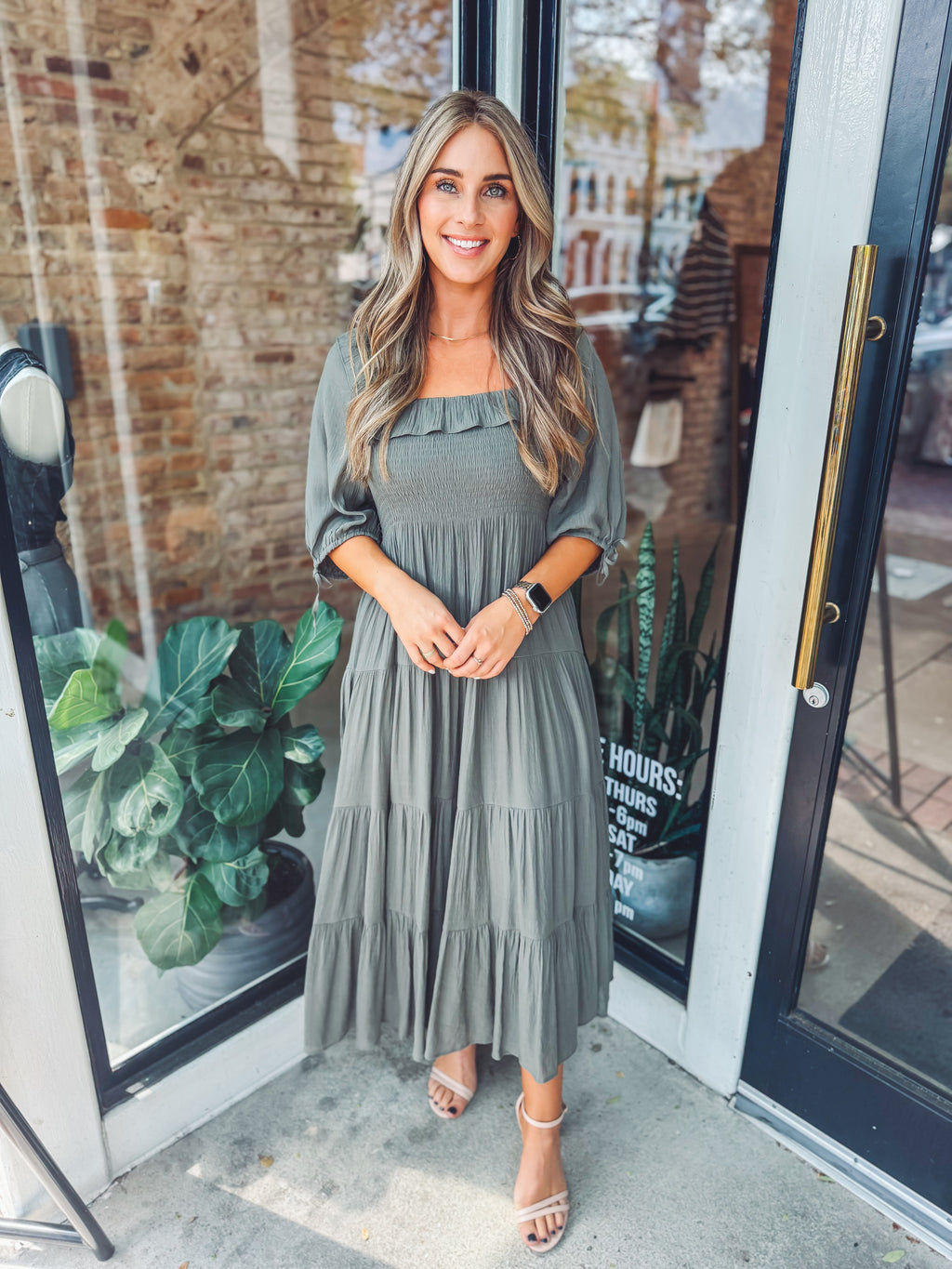 Ruffle tiered midi dress - Olive