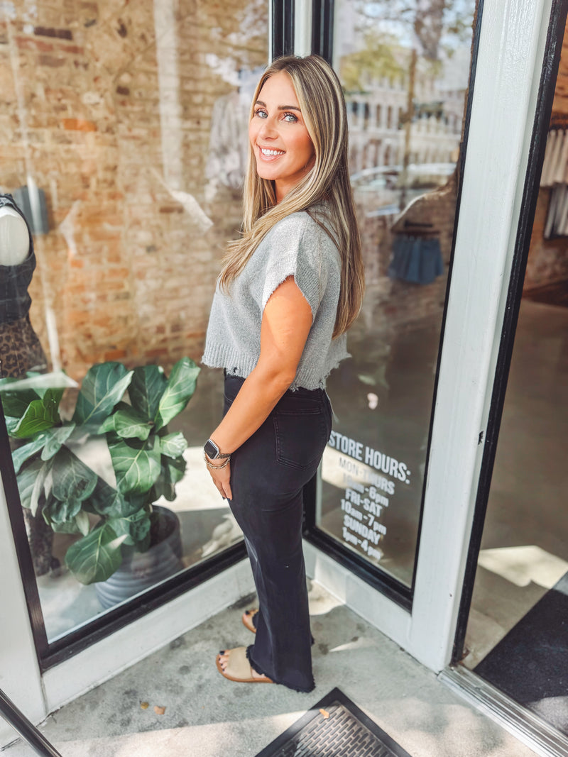 Boxy button sweater vest