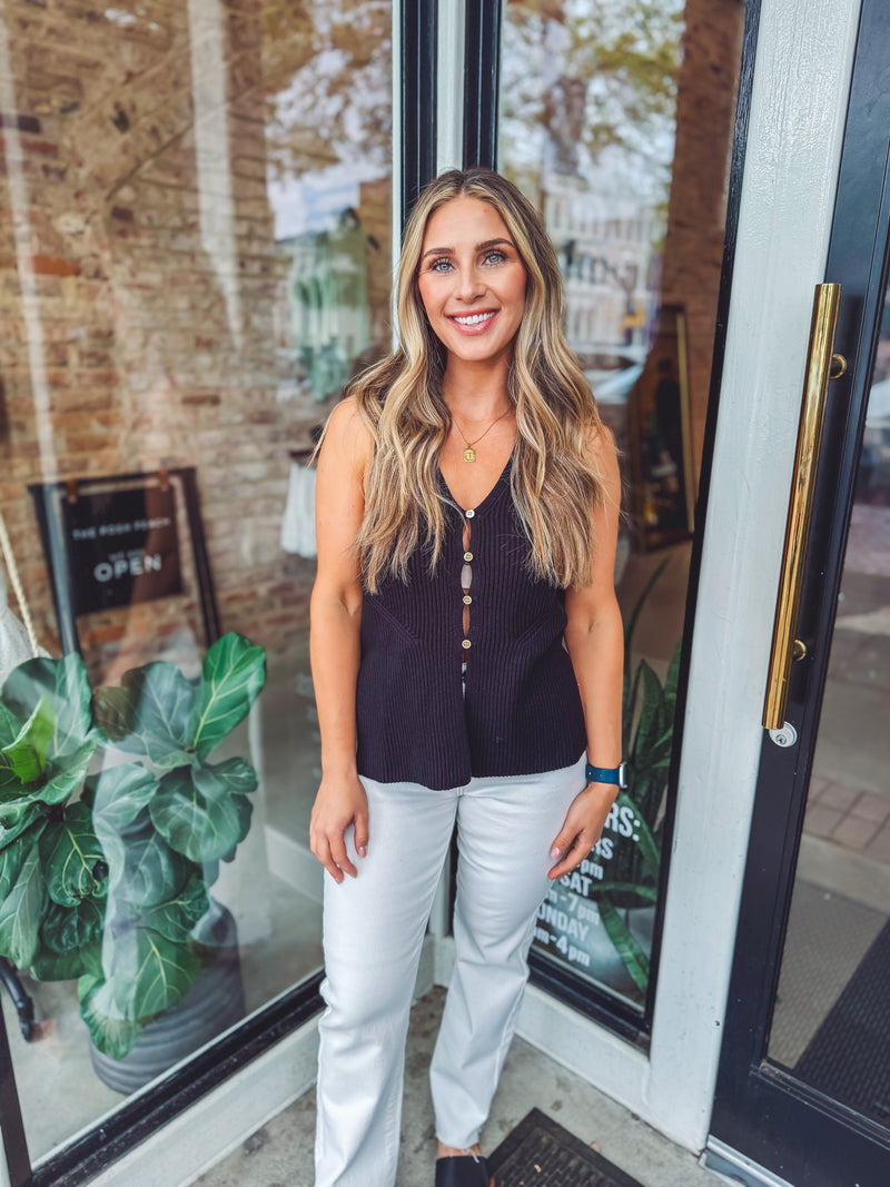 Side slit sweater vest - black