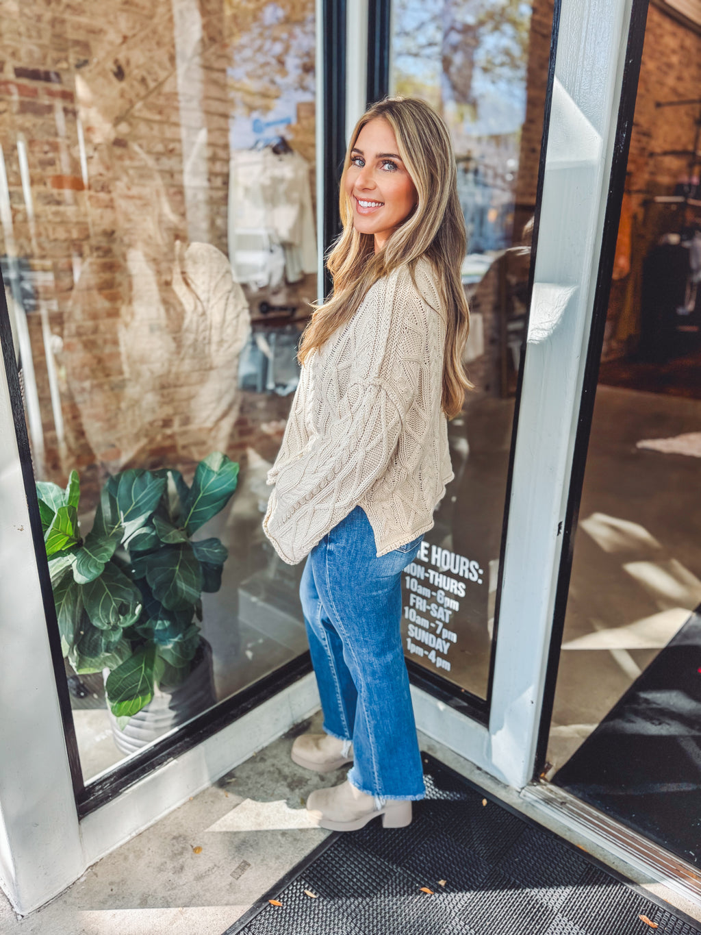 Medium crop straight denim